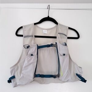 Brand New Nathan Running Vest